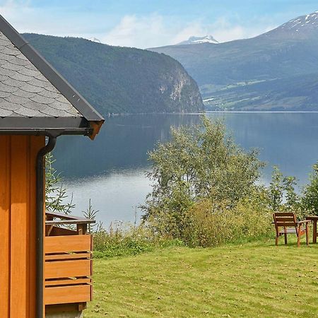 Three-Bedroom Holiday Home In Utvik 1 Reed Szoba fotó
